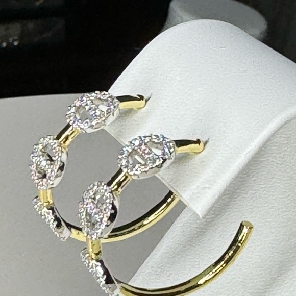 DESIGNER STYLE GOLD AND PAVE CRYSTAL HOOP EARRINGS. ( see video) - Picture 1 of 4